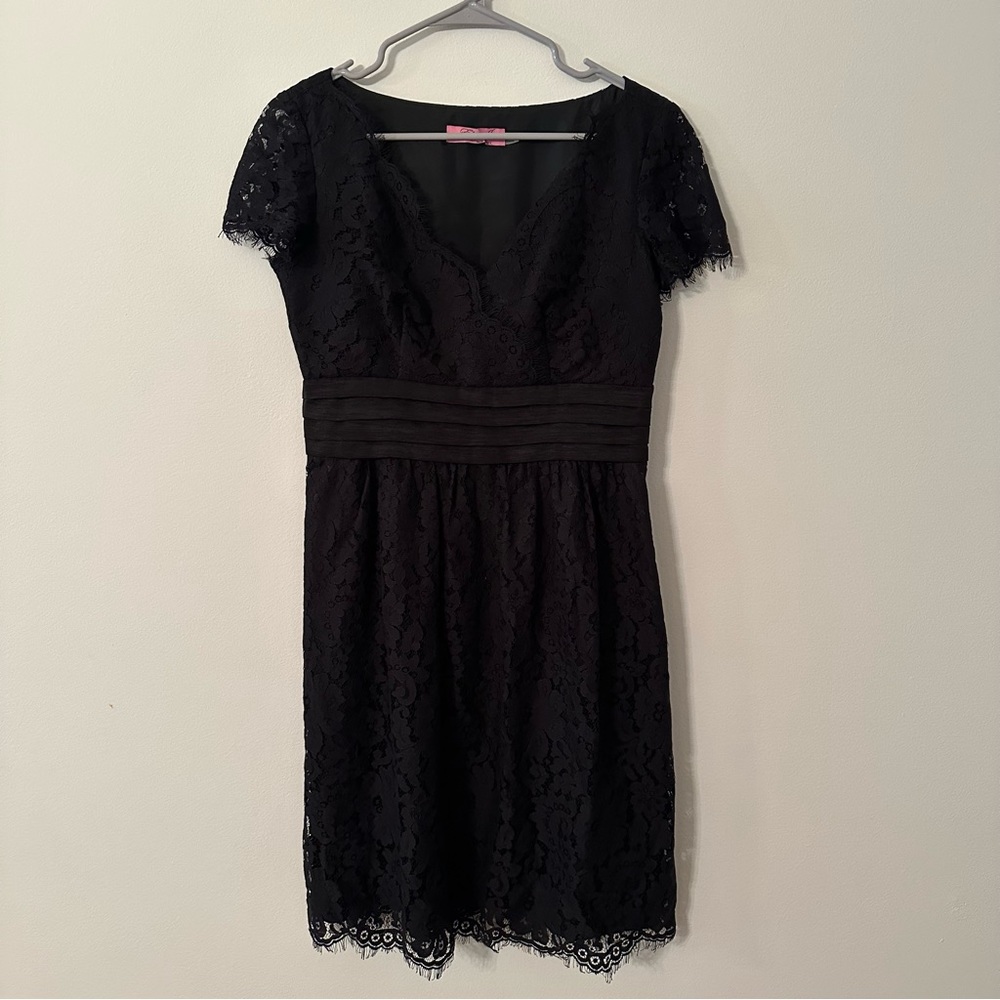 Eliza J black lace empire waist cap sleeve mini dress BinS